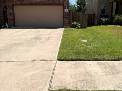 Lawn Care service in Georgetown, 78626
