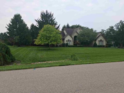 Lawn Care service in Haysville, 47546
