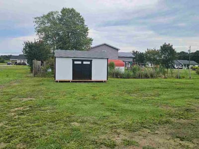 Lawn Care service in Goldsboro, 27530