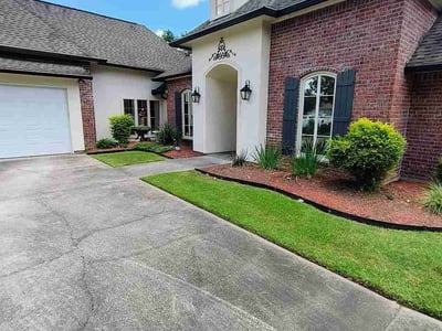Lawn Care service in Prairieville, 70769