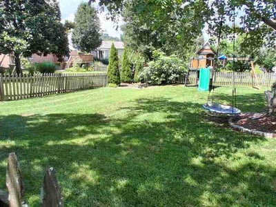 Lawn Care service in Woodbury, 37190