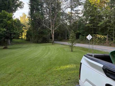 Lawn Care service in New London, 06320
