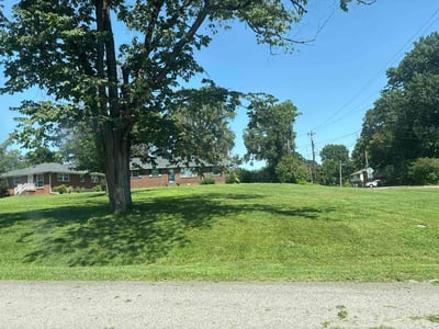 Lawn Care service in Kingston Springs, 37082
