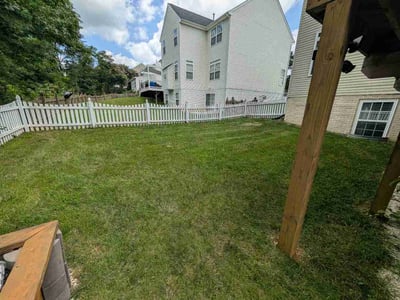 Lawn Care service in Dumfries, 22026