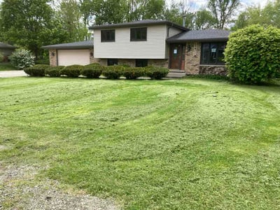 Lawn Care service in Orland Park, 60462