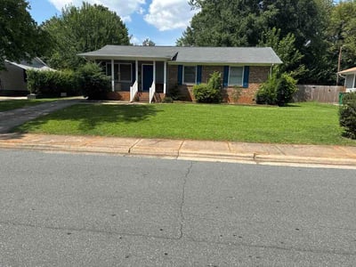Lawn Care service in China Grove, 28023