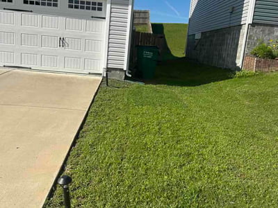 Lawn Care service in Ashland City, 37015