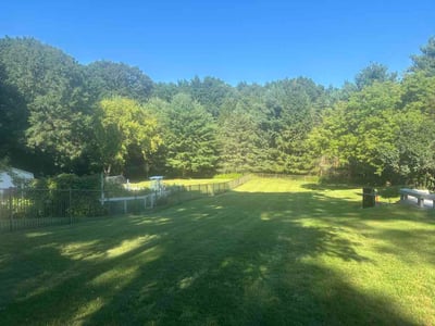 Lawn Care service in Canastota, 13032