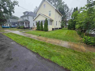 Lawn Care service in Canastota, 13032