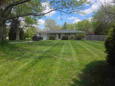 Lawn Care service in Bristow, 20136