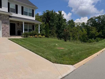 Lawn Care service in La Follette, 37766