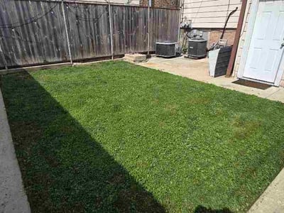 Lawn Care service in Elmhurst, 60126