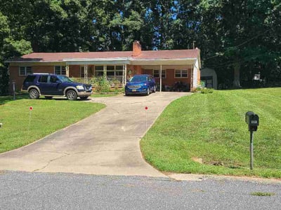 Lawn Care service in Lumberton, 28358