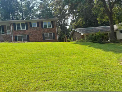 Lawn Care service in Stone Mountain, 30083