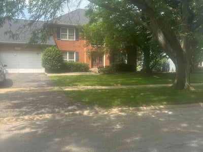 Lawn Care service in Naperville, 60540