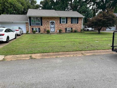 Lawn Care service in Owens Cross Roads, 35763