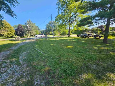Lawn Care service in Monroe, 48161
