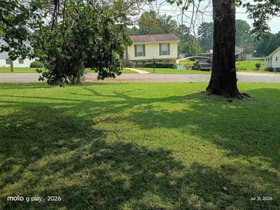 Lawn Care service in Pinson, 35126