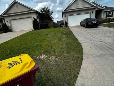 Lawn Care service in Miramar Beach, 32550
