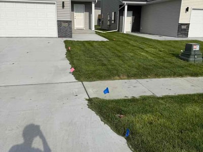 Lawn Care service in Fargo, 58102