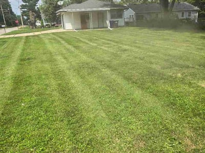 Lawn Care service in Sioux City, 51101