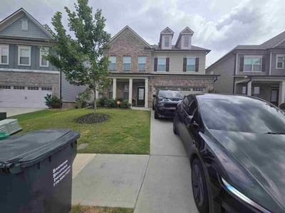 Lawn Care service in Buford, 30518