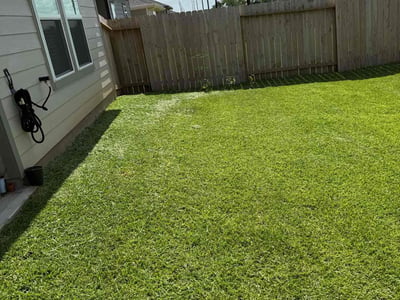 Lawn Care service in Liberty, 77575