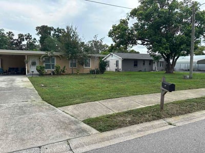 Lawn Care service in Dade City, 33525