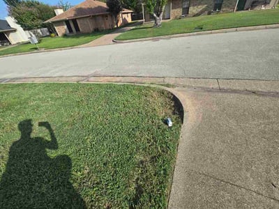 Lawn Care service in White Settlement, 76108