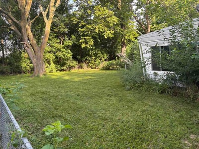 Lawn Care service in Cedar Falls, 50613