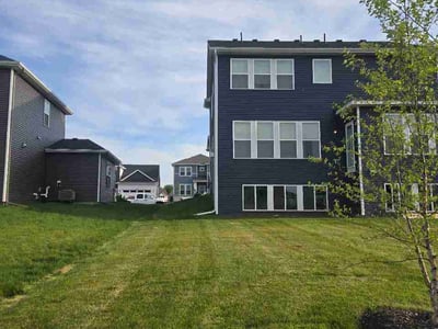 Lawn Care service in Shakopee, 55379