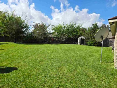Lawn Care service in Atascocita, 77346