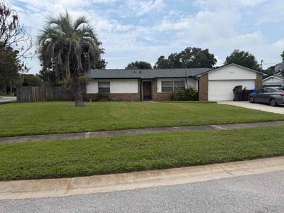 Lawn Care service in Mount Dora, 32757