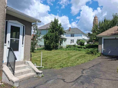 Lawn Care service in Binghamton, 13905