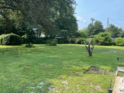 Lawn Care service in Wilmington, 28403