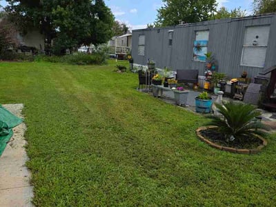 Lawn Care service in Melbourne, 32901