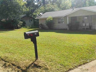 Lawn Care service in Jackson, 39201