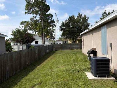 Lawn Care service in Port St Lucie, 34952