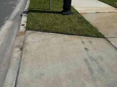 Lawn Care service in Hunters Creek, 32837