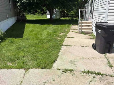 Lawn Care service in Greenville, 48838