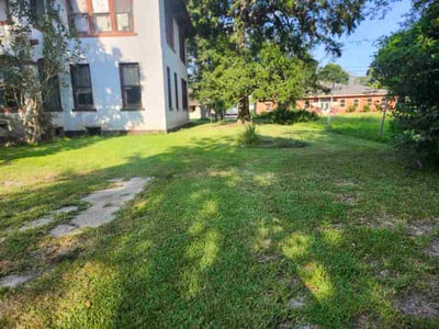 Lawn Care service in Orange, 77630