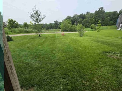 Lawn Care service in Inver Grove Heights, 55076