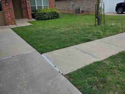 Lawn Care service in Guthrie, 73044