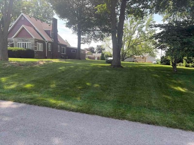 Lawn Care service in Elkhart, 46516