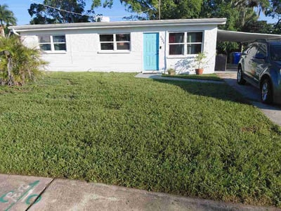 Lawn Care service in Fort Myers, 33901