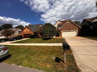 Lawn Care service in Livonia, 48150