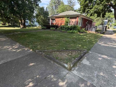 Lawn Care service in Livonia, 48150
