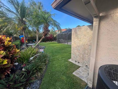 Lawn Care service in Deerfield Beach, 33441