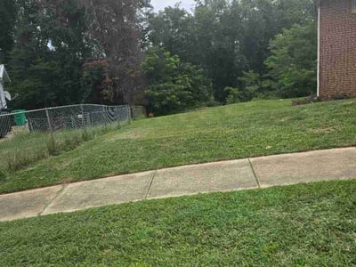 Lawn Care service in Oxon Hill, 20745
