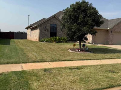 Lawn Care service in Newcastle, 73065